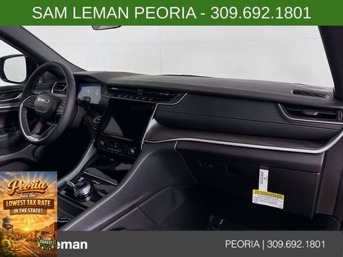 New 2025 Jeep Grand Cherokee Limited image 29