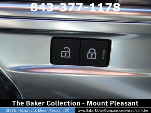 Used 2023 Land Rover Range Rover SE image 25