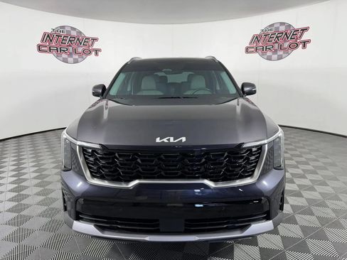 Used 2025 Kia Sorento EX AWD/4WD image 2