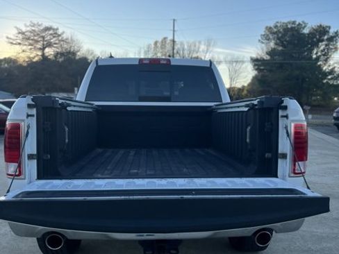 Used 2016 RAM 1500 Limited image 8