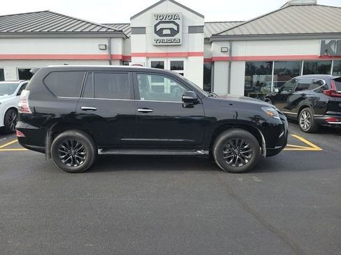 Used 2023 Lexus GX 460 Premium image 5