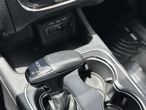 Used 2019 Dodge Durango R/T w/ Blacktop Package AWD/4WD image 20