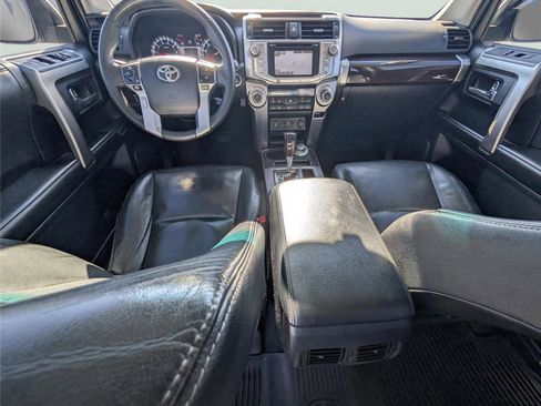Used 2015 Toyota 4Runner Limited image 29