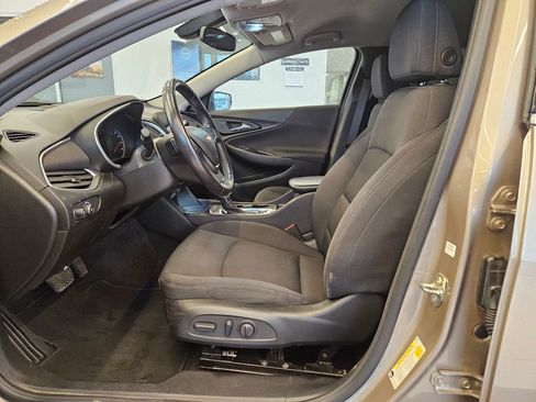 Used 2022 Chevrolet Malibu RS FWD image 14