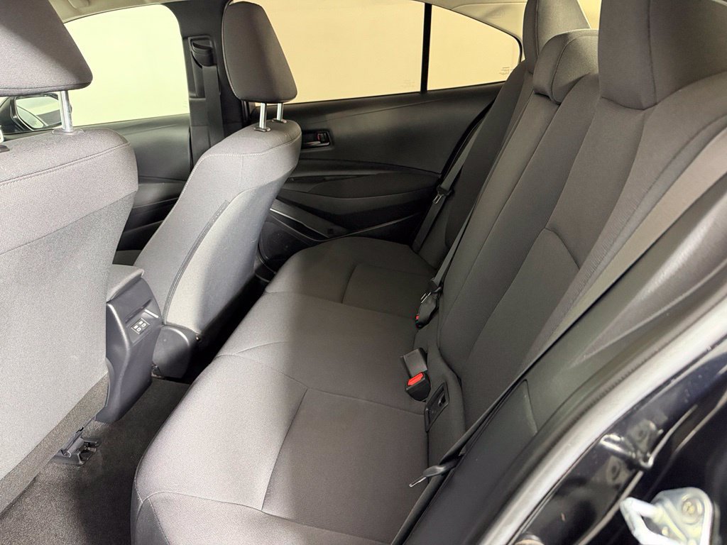 Used 2024 Toyota Corolla LE FWD image 15