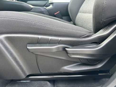 Used 2025 GMC Terrain Elevation image 20