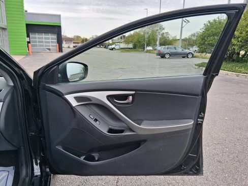 Used 2012 Hyundai Elantra Limited w/ Technology Pkg 5 FWD image 13