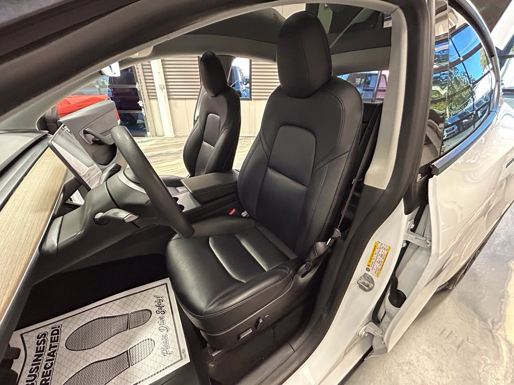 Used 2021 Tesla Model Y Long Range AWD/4WD image 7