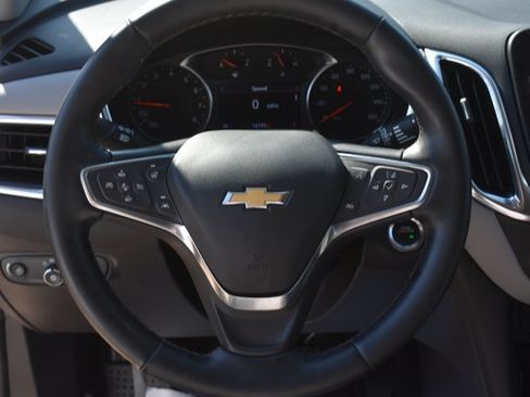 Used 2024 Chevrolet Equinox LT FWD image 20