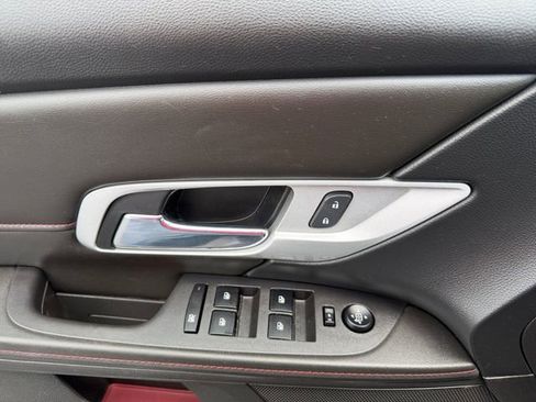 Used 2013 GMC Terrain SLE FWD image 16