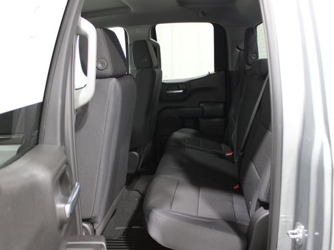 Used 2025 Chevrolet Silverado 1500 W/T w/ WT Value Package image 17