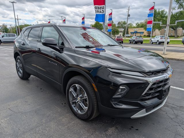 Used 2023 Chevrolet Blazer LT w/ Driver Confidence Package FWD image 7