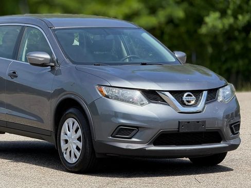 Used 2016 Nissan Rogue S AWD/4WD image 15