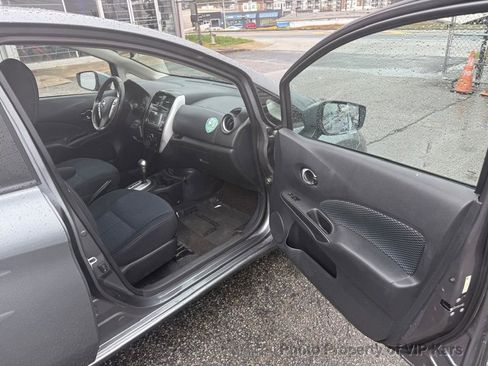 Used 2018 Nissan Versa Note SV image 8