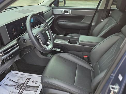 Used 2025 Hyundai Santa Fe SEL image 23