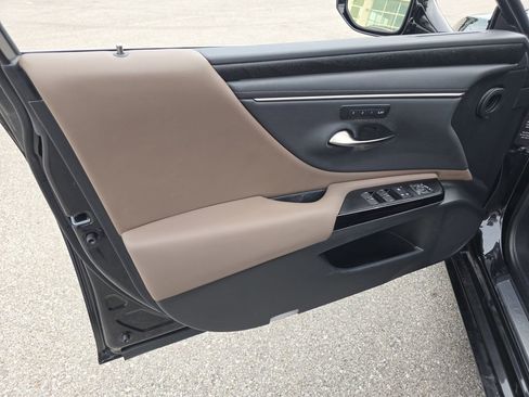 Certified 2023 Lexus ES 350 w/ Premium Package FWD image 16