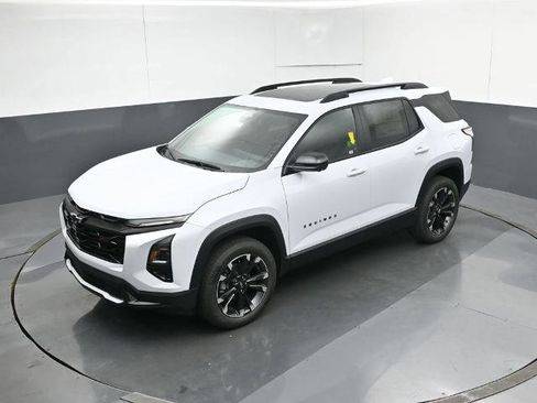 New 2026 Chevrolet Equinox RS w/ Convenience Package III image 18