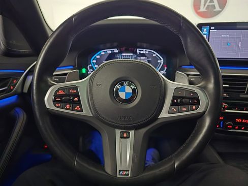 Used 2023 BMW M550i xDrive w/ Executive Package AWD/4WD image 32