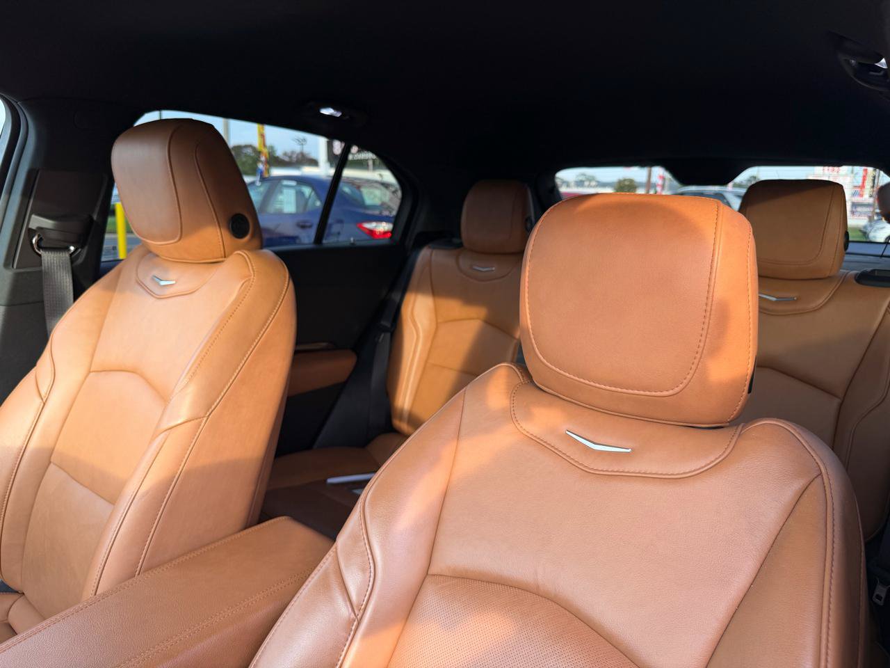 Used 2019 Cadillac XT4 Premium Luxury AWD/4WD image 32