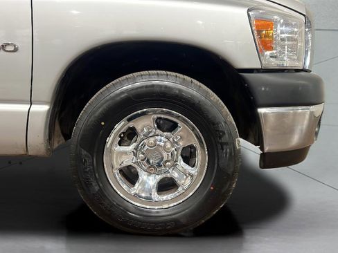 Used 2007 Dodge Ram 1500 Truck ST w/ SXT Group image 34