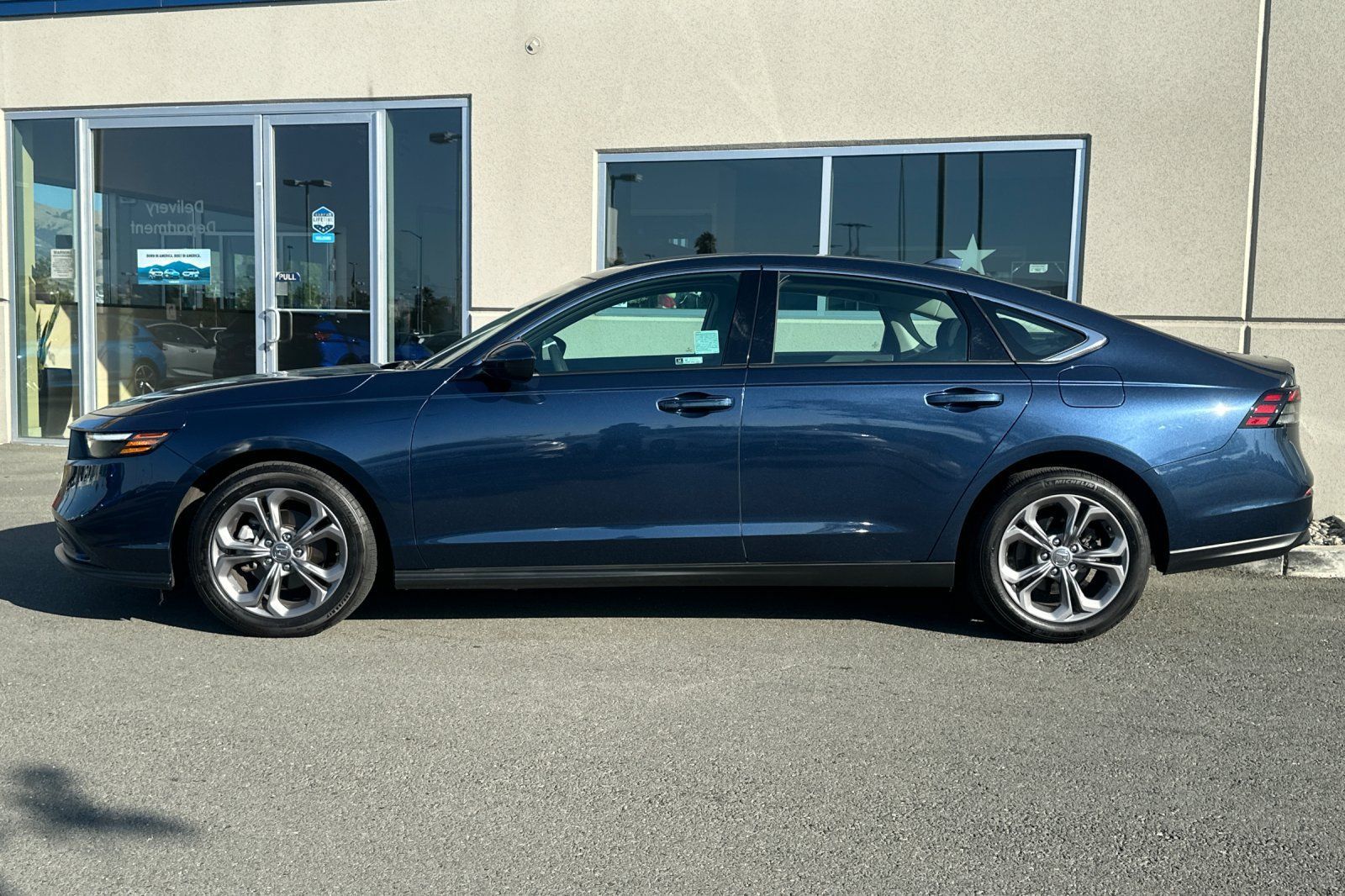 Used 2024 Honda Accord EX image 7