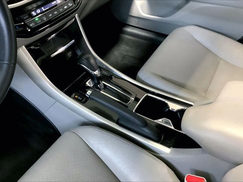Used 2016 Honda Accord EX-L image 17