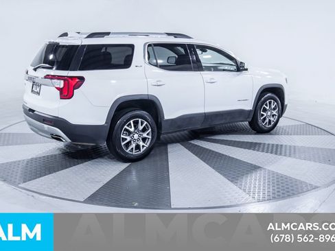 Used 2023 GMC Acadia SLT FWD image 10