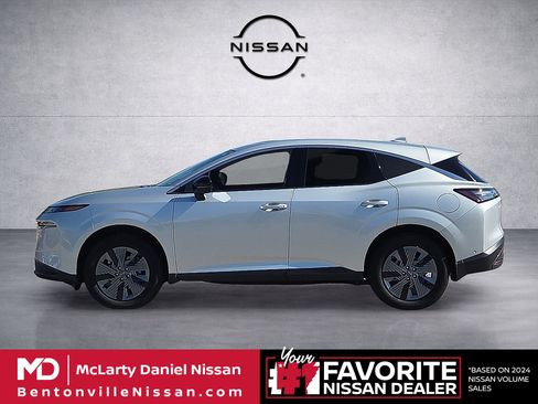 Used 2025 Nissan Murano SL AWD/4WD image 3