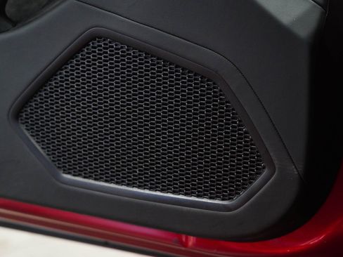 Used 2021 Lamborghini Huracan EVO image 31