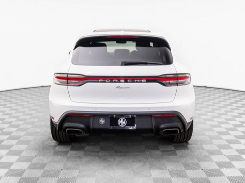 Certified 2026 Porsche Macan AWD/4WD image 10