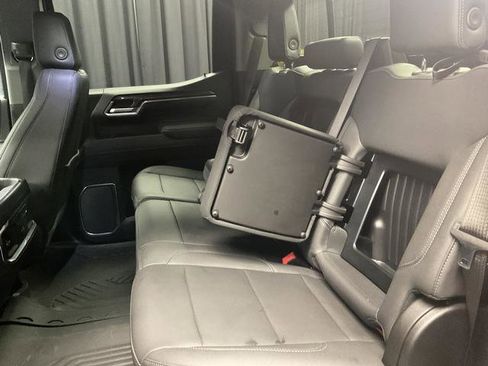 Used 2025 Chevrolet Silverado 1500 LTZ w/ LTZ Premium Package image 8