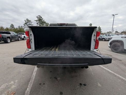 Used 2021 Chevrolet Silverado 1500 Custom Trail Boss w/ Realtree Special Edition image 15