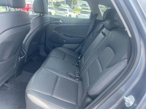 Used 2017 Hyundai Tucson SE Plus image 3