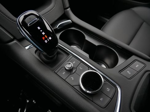 Used 2026 Cadillac XT5 Luxury w/ LPO, Floor Liner Package image 22