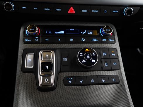 Used 2025 Hyundai Palisade SEL AWD/4WD image 23