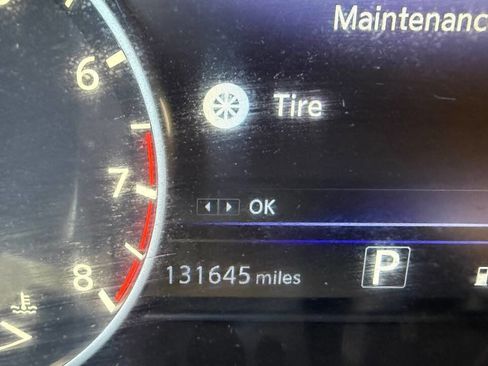 Used 2016 Nissan Maxima SR FWD image 9