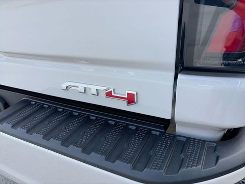 New 2026 GMC Sierra 2500 AT4 w/ Technology Package AWD/4WD image 39