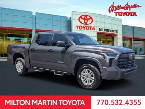Used 2023 Toyota Tundra SR5 w/ SR5 Premium Package AWD/4WD image 1