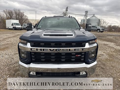 Used 2022 Chevrolet Silverado 2500 LT w/ Convenience Package image 8