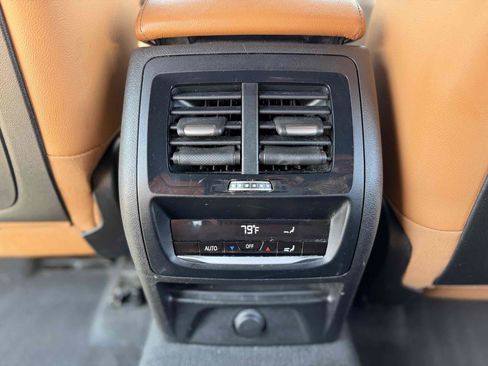 Used 2019 BMW X4 xDrive30i w/ Driving Assistance Package AWD/4WD image 19
