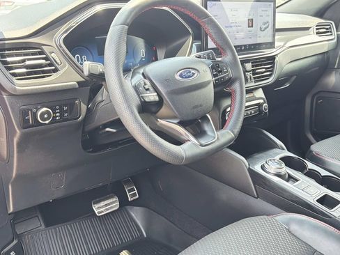 Certified 2023 Ford Escape ST-Line Select w/ Tech Pack #2 AWD/4WD image 12