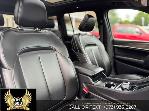 Used 2024 Jeep Grand Cherokee Limited 4xe AWD/4WD image 15