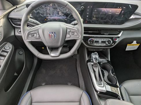 New 2026 Buick Envista Sport Touring FWD image 9