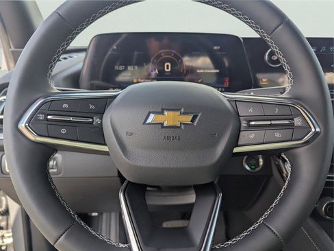 New 2026 Chevrolet Traverse LT image 25