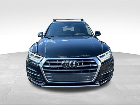 Used 2020 Audi Q5 2.0T Premium Plus w/ Premium Plus Package AWD/4WD image 2