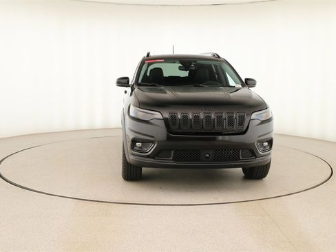 Used 2022 Jeep Cherokee Latitude w/ Sun & Sound Group image 11