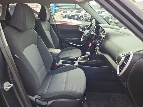 Used 2022 Kia Soul LX w/ Technology Package FWD image 28