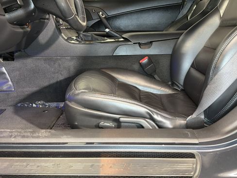 Used 2010 Chevrolet Corvette Grand Sport RWD image 21