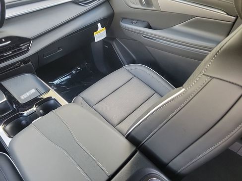 New 2026 Buick Enclave Sport Touring w/ Power Package FWD image 13
