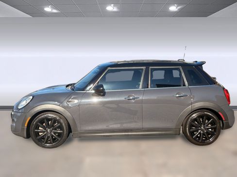 Used 2017 MINI Cooper S image 2